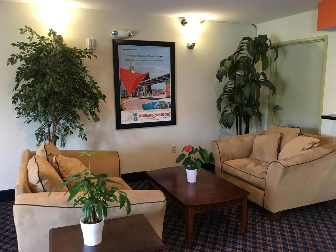 Howard Johnson By Wyndham Houma Buitenkant foto
